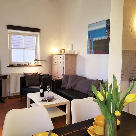 Auf Den Hofen Apartment